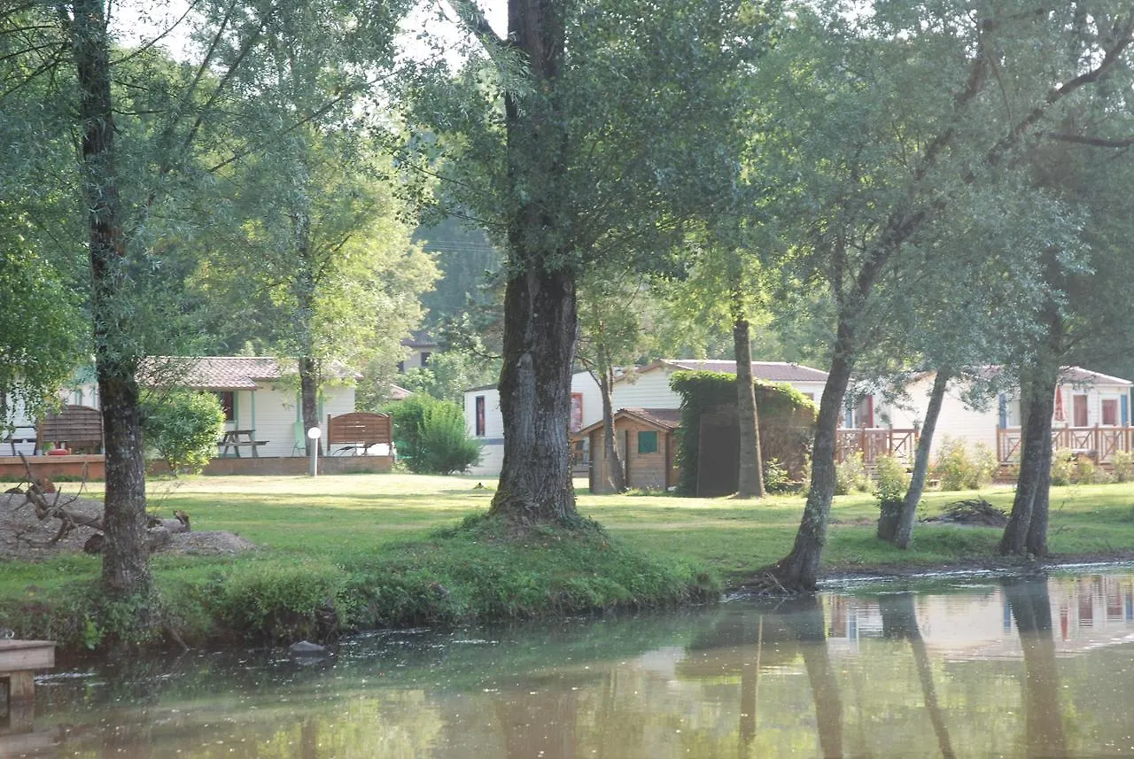 Inn Domaine Du Grand Chene Hotel Frejairolles
