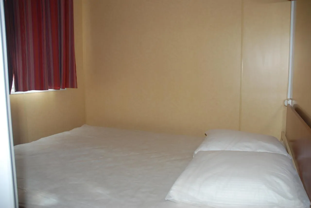 Domaine Du Grand Chene Hotel Frejairolles 3*,  France